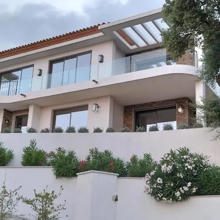 Lou Roucaou Semesterbostad La Croix-Valmer